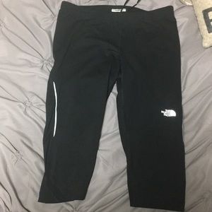 North Face vapor wick capri leggings